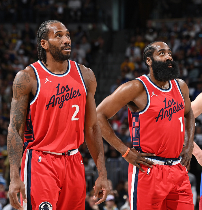 火力强悍！上海海港30轮中超场场进球，从未被零封（火力全开！上海海港中超30轮连场破门，未遭零封）