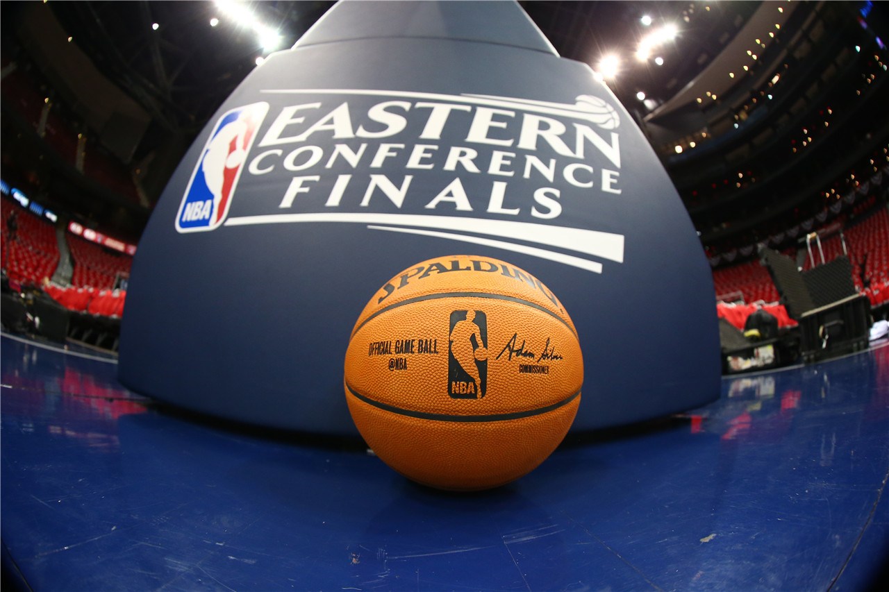 女子篮球联赛精彩进球回顾（女子篮球联赛高光进球集锦）